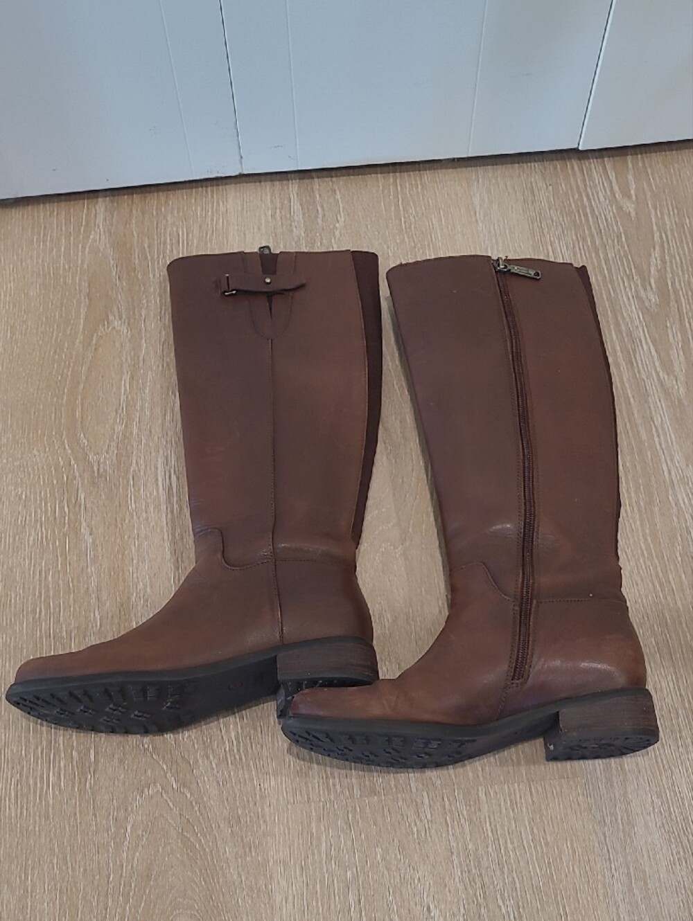 Blondo Volly Brown Leather Tall Riding Boots - Picture 7 of 12